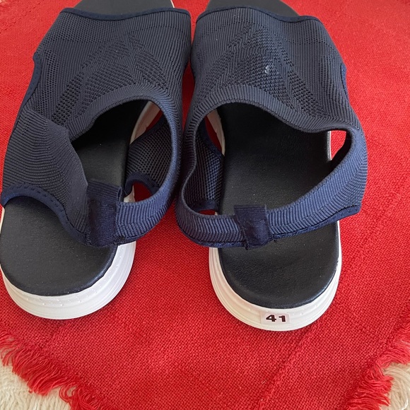 Nanccy Women’s Comfortable Blue Sandals - Picture 2 of 12